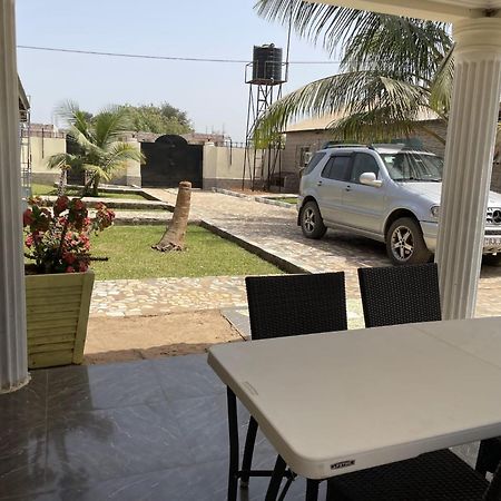 Faith And Grace Guest House Lamin Beretto Exterior foto