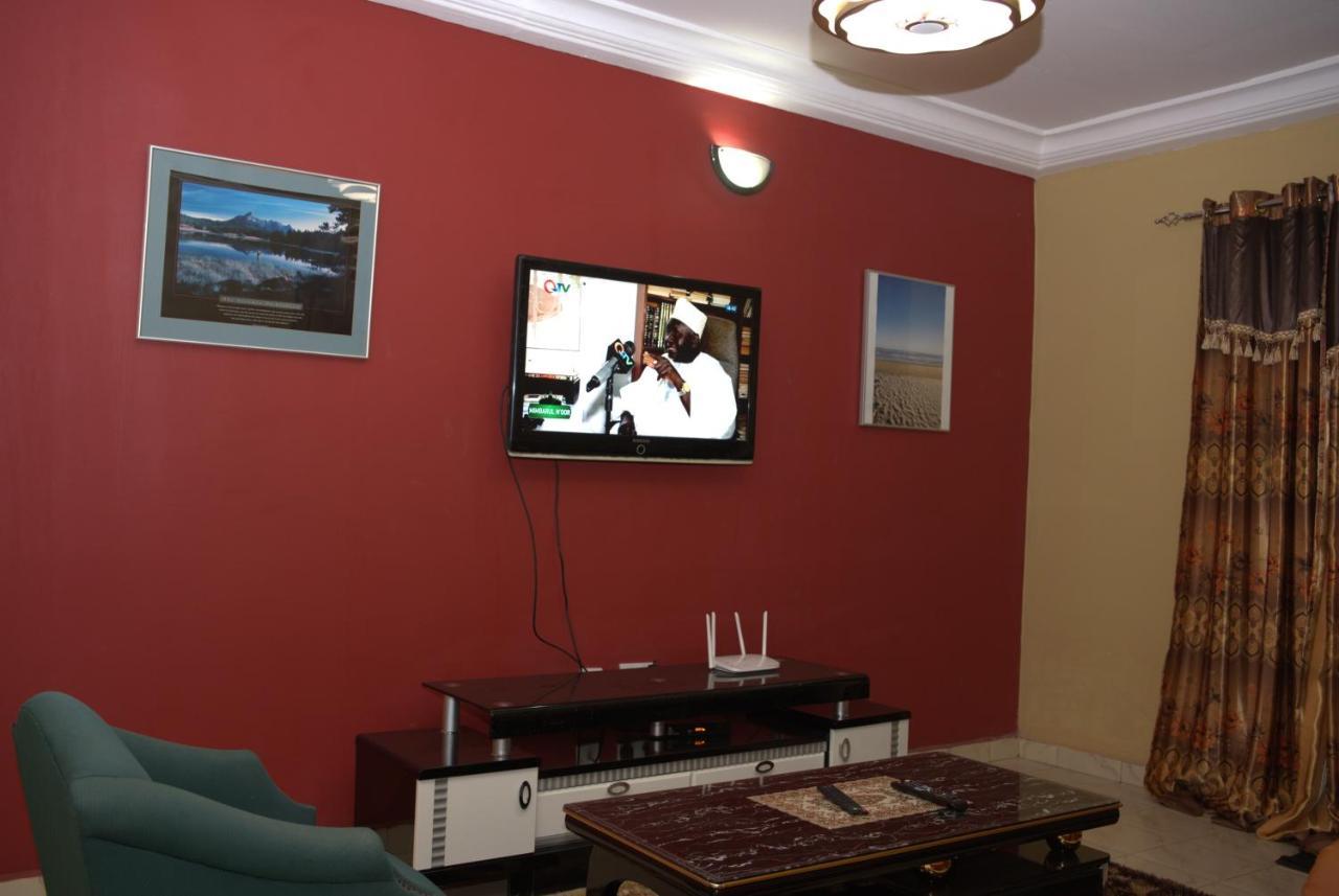 Faith And Grace Guest House Lamin Beretto Exterior foto