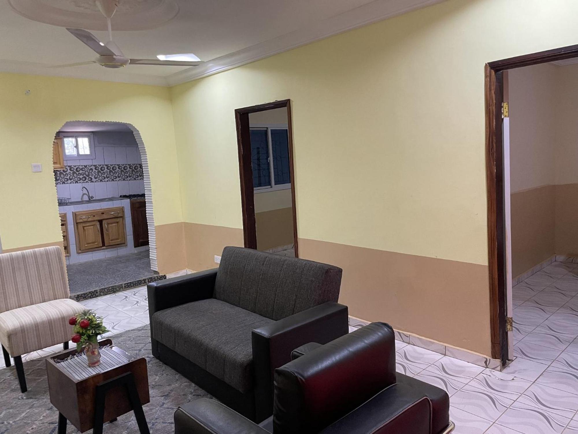 Faith And Grace Guest House Lamin Beretto Exterior foto