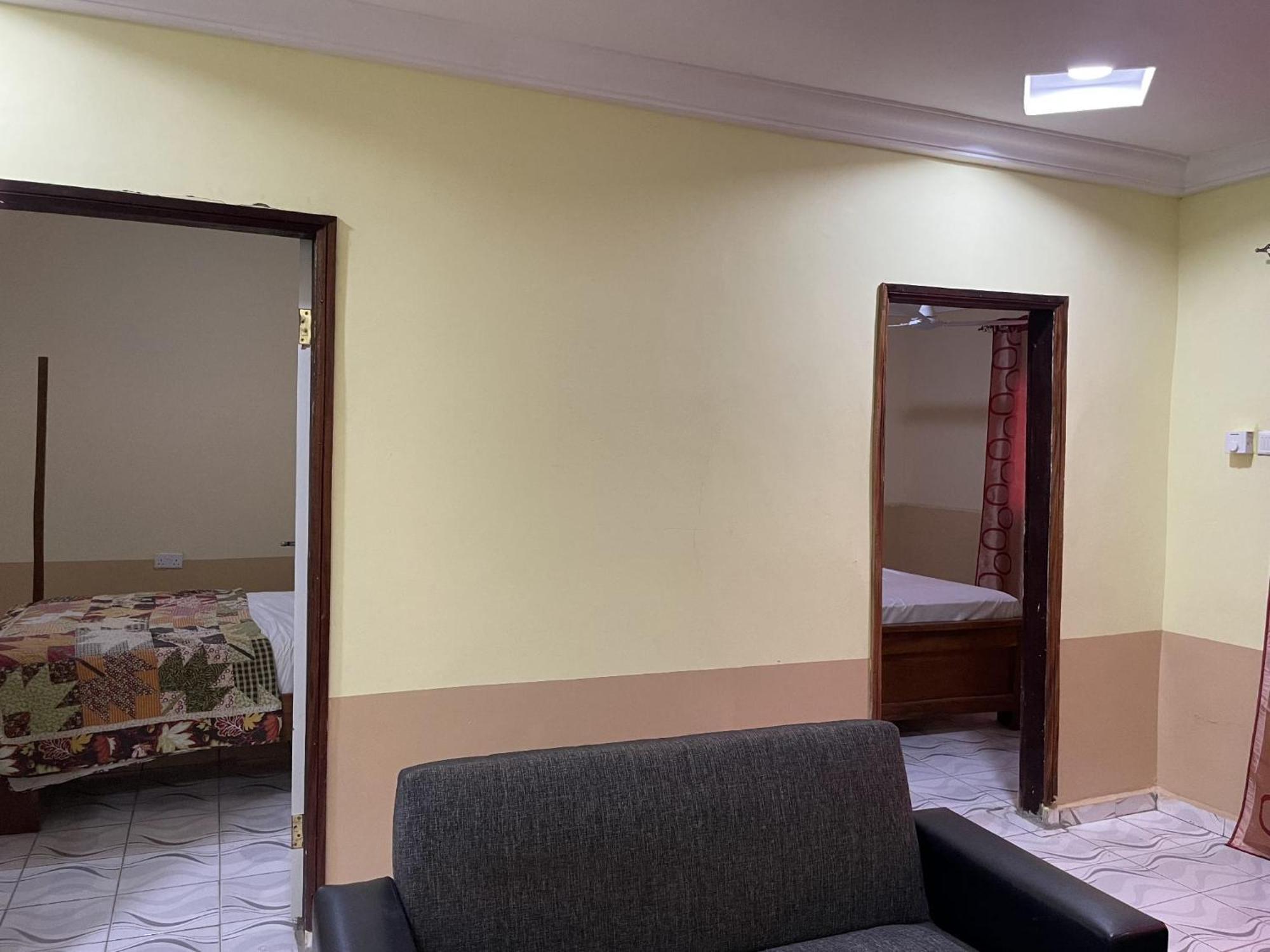 Faith And Grace Guest House Lamin Beretto Exterior foto