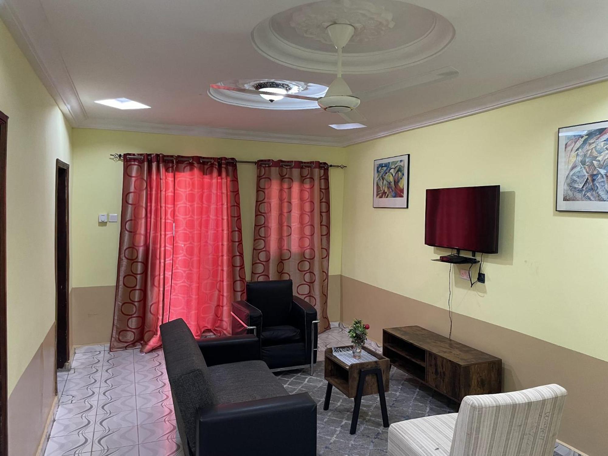 Faith And Grace Guest House Lamin Beretto Exterior foto